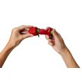 thumbnail image 3 of Descorazonador de fresas Chef'n Stem Gem rojo y verde, 3 of 9