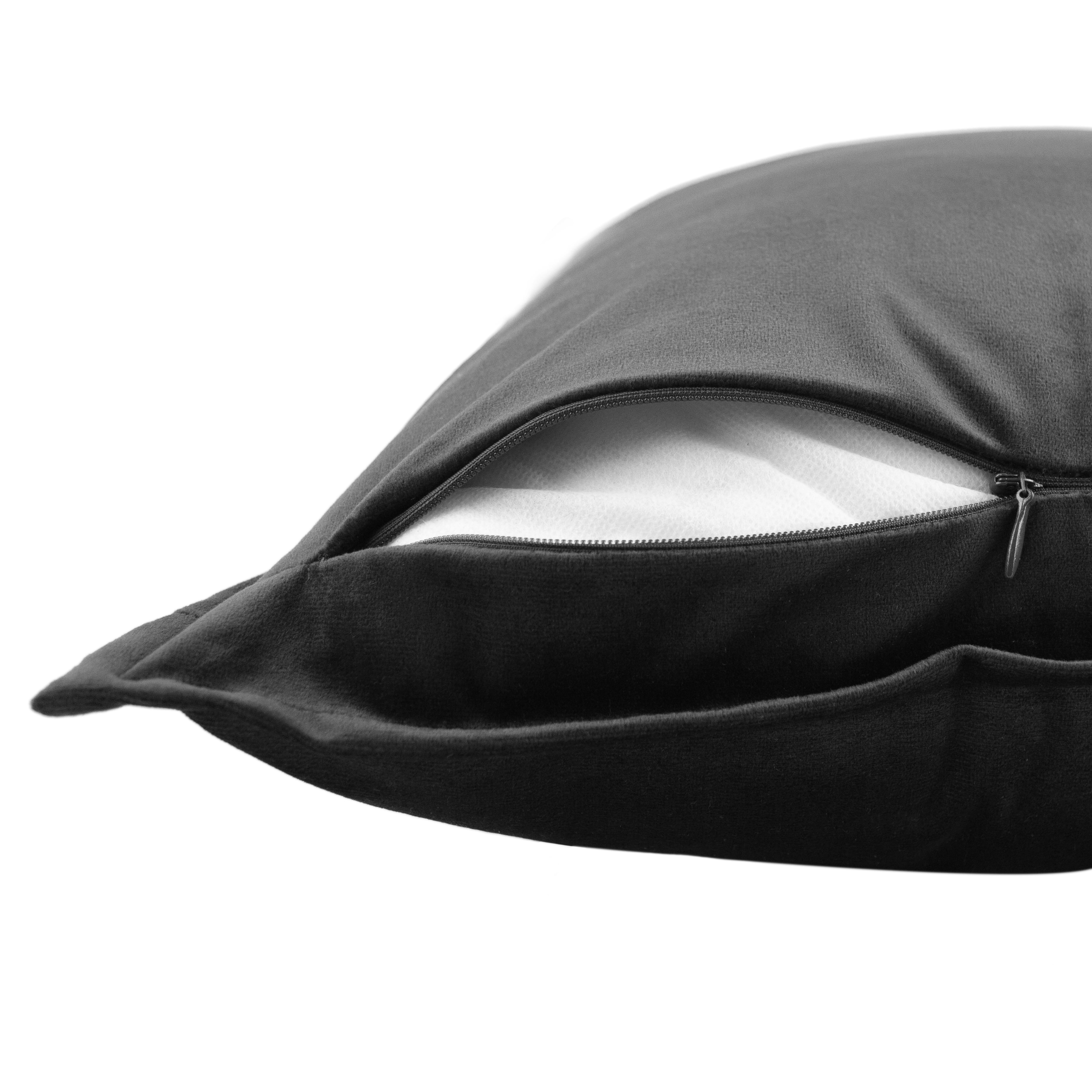 Premium 18″ Pillow – Patent No. 2,601,819 – Wigwam Village No. 2