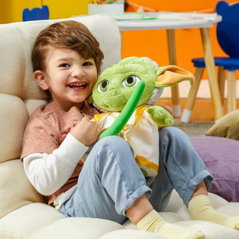 Hasbro F7883 Star Wars Young Jedi Adventures Master Yoda Plush