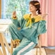 thumbnail image 3 of Pijamas de terciopelo coralino para mujer, ropa de casa de terciopelo grueso, traje de dos piezas, lindo Oso de fresa, Ins coreano, otoño e invierno, nuevo, 3 of 5