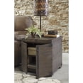 thumbnail image 2 of Ashley Furniture Table Carrée en Burladen Brun Grisâtre, 2 of 3