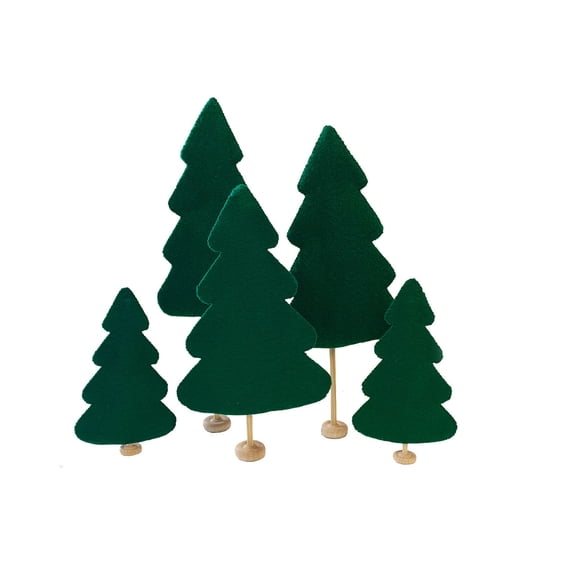 THE MANTEL SERIESâ„¢ | MerryStockings Display Trees