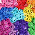 thumbnail image 1 of Alfiler Bucherry Happy Smile Face de 1,25 cm, 200 unidades, 1 of 7
