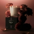 thumbnail image 3 of Candle NEST New York Rose Noir & Oud, 3 mechas, 625 ml, paquete de 2, 3 of 7