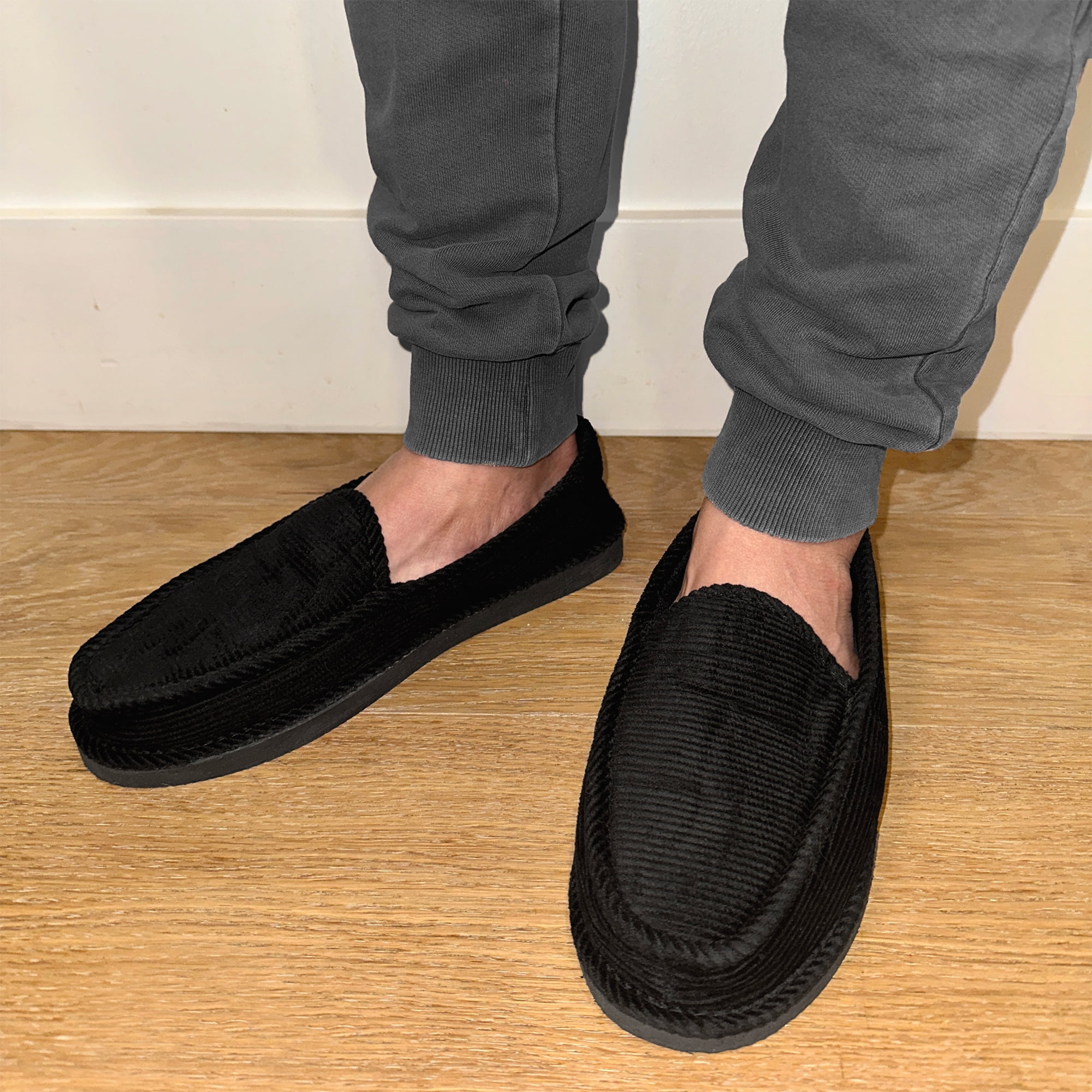 The Best House Shoes For Men | Reviews, Ratings, Comparisons