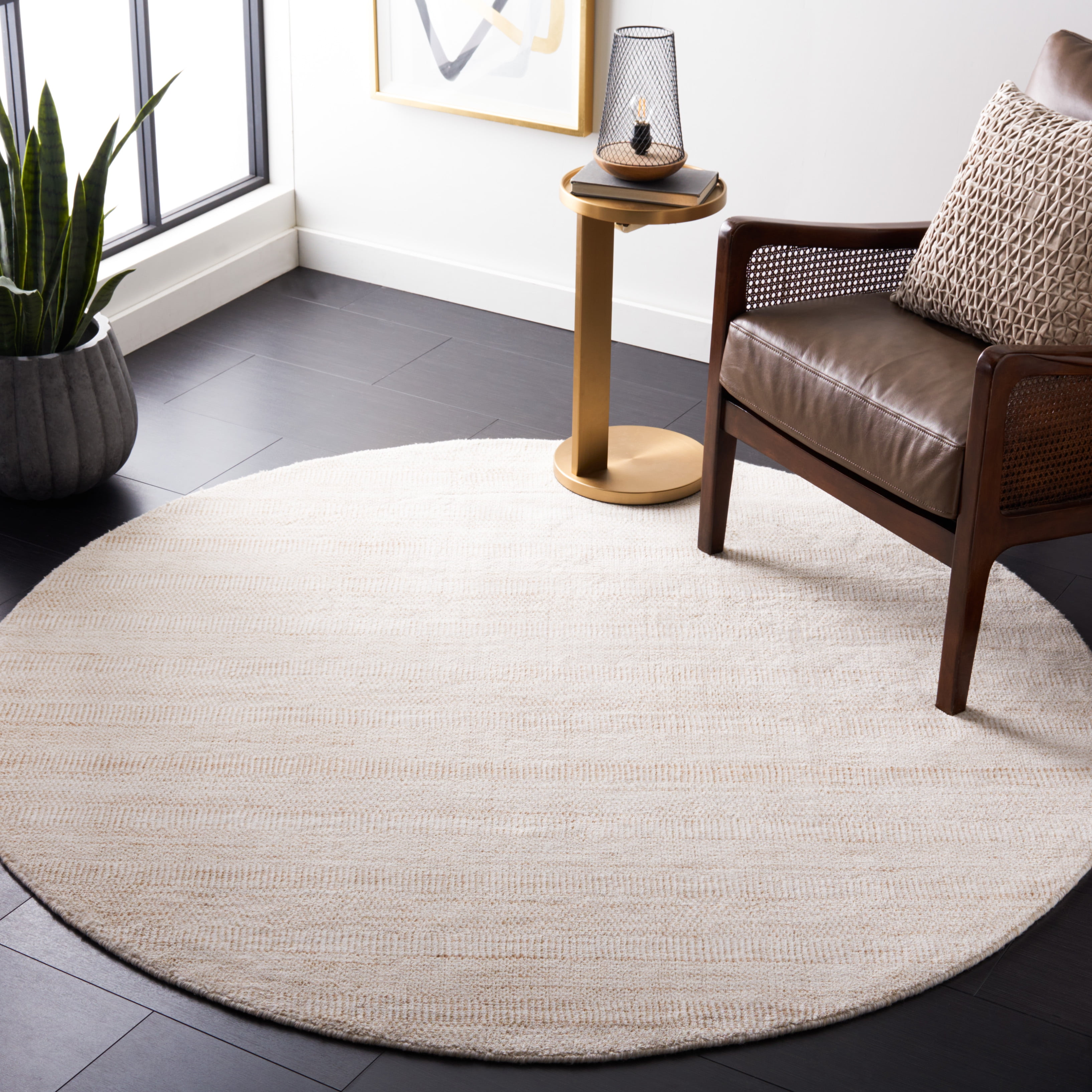 SAFAVIEH Mirage Handan Distressed Polyester Area Rug, Beige/Ivory, 6' x 6' Round