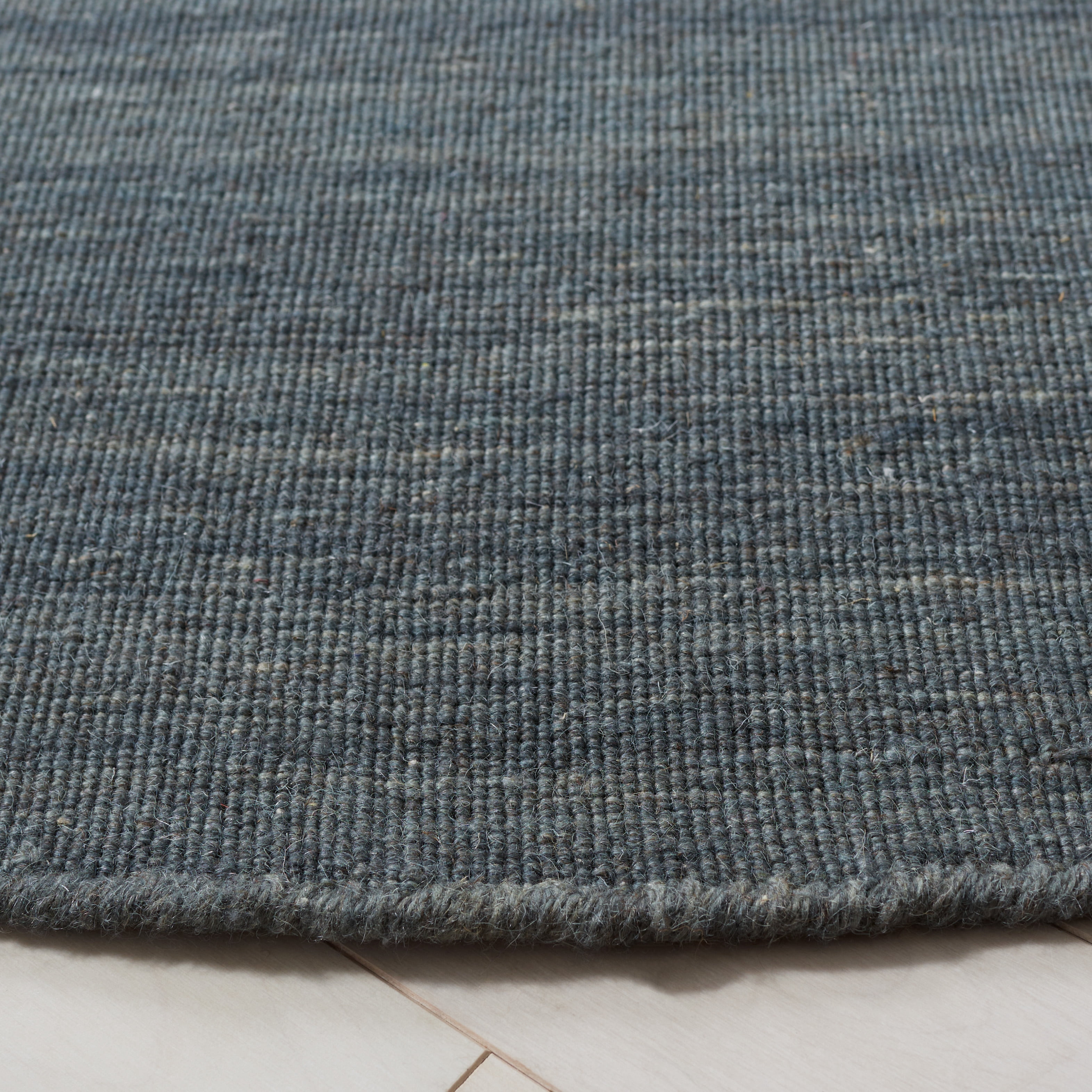 SAFAVIEH Kilim Patrick Solid Area Rug, Grey/Silver, 6' x 6' Round