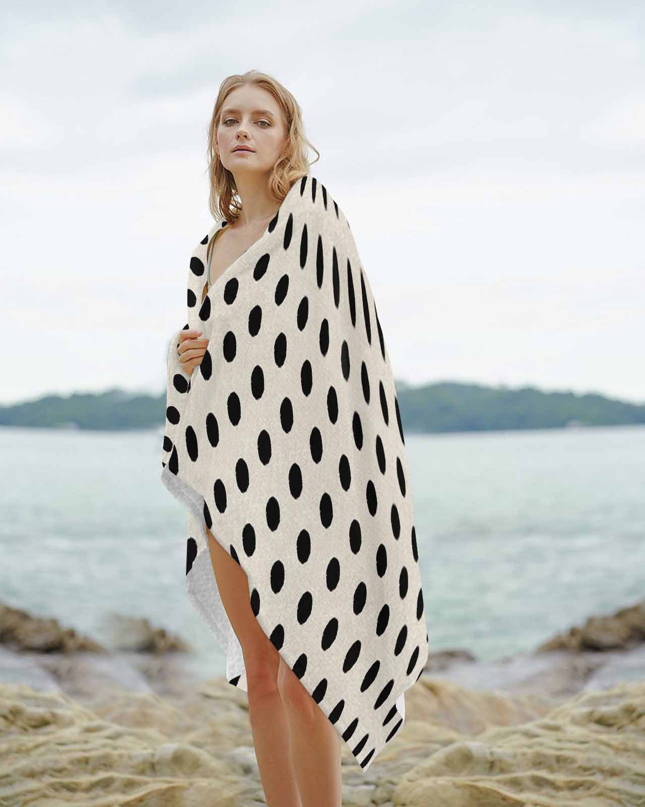 Wave Point Black Beach Towels Oversized Super Absorbent, Modern Minimalist Geometric on Linen Lightweight Bath Towel Quick Dry Sets For Bathroom/Pool/Rv Camping/Beach Play/Gym Room/Picnic 30"x60"