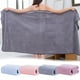 thumbnail image 1 of Toalla de baño de terciopelo - Cubierta grande ultra suave y absorbente • Toalla spa de secado rápido sin pelusa • Gris, morado, azul • Ligera, transpirable, lavable • Multiusos para baño, piscina, 1 of 9