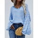 thumbnail image 5 of Suéter Holgado de Cuello Redondo, Larga, Hombros Descubiertos, Tejido Liso, para Mujer, para Otoño. Azul M, 5 of 7
