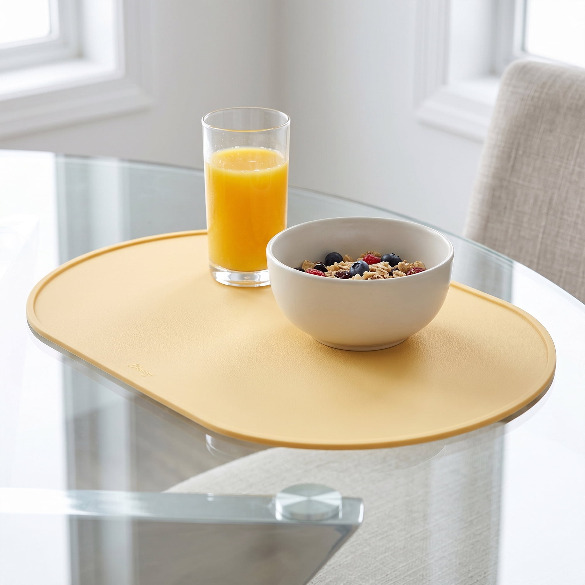 Unique Bargains 6 Pack Silicone Placemats for Kitchen Dining Table Decor Light Yellow 15"x10"
