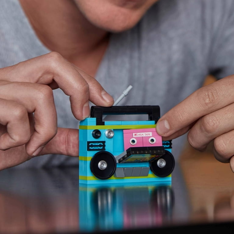Brickcraft MTV Retro Blue Boom Box Building Kit, 96 Pieces photo 3