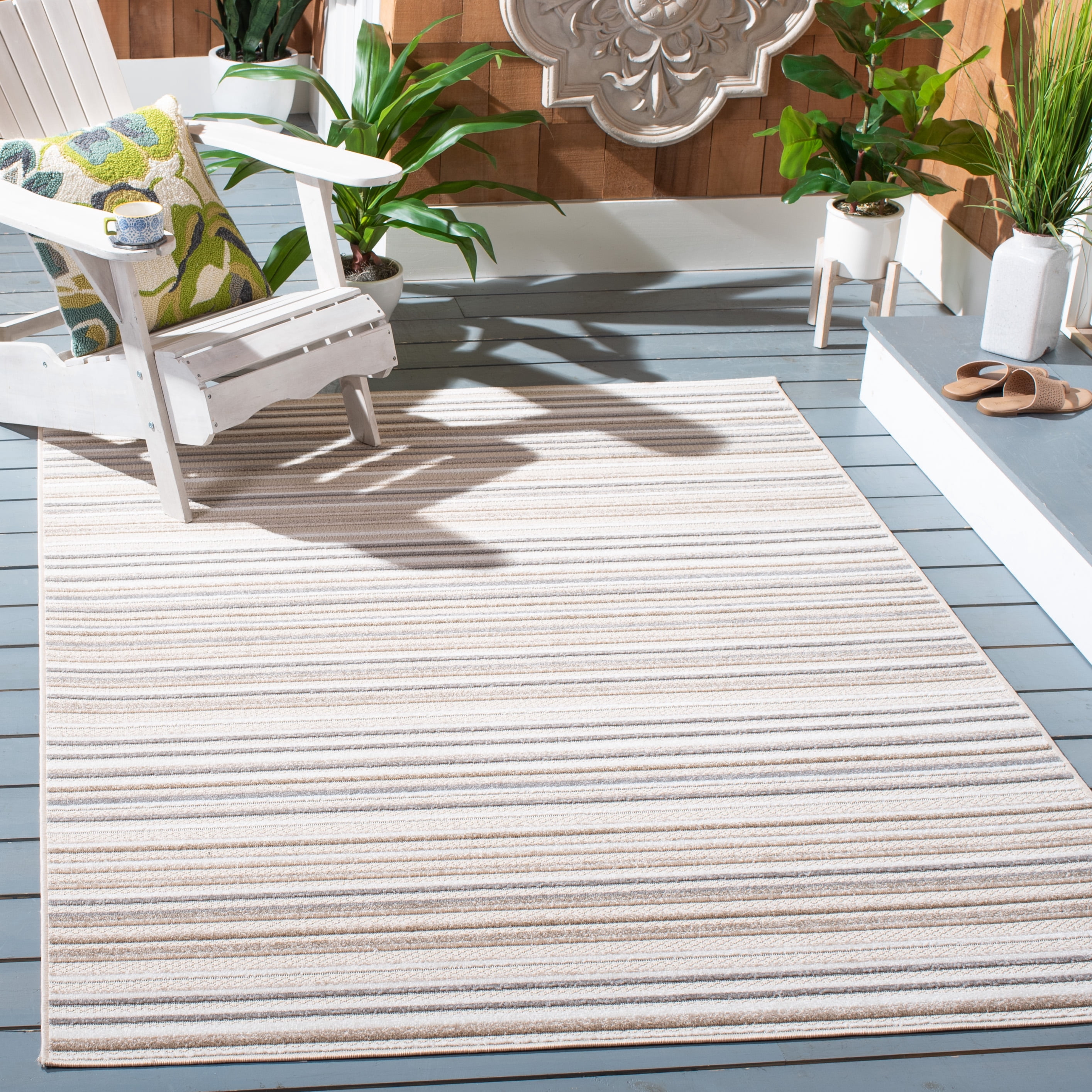 SAFAVIEH Cabana Fedelma Indoor/Outdoor Area Rug, Ivory/Grey, 4' x 7'