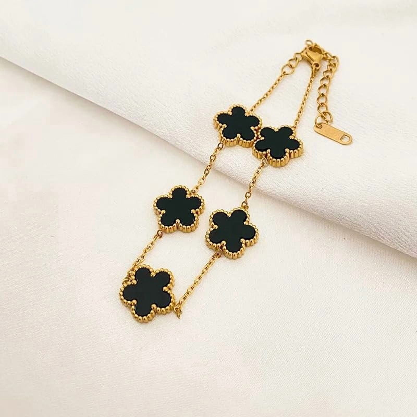 Clover Jewelry Set 18K Gold Plated Stainless Steel Necklace with Flower Design Four leaf clover for Women, Elegant Four Leaf Clover Necklace Floral Style Jewelry