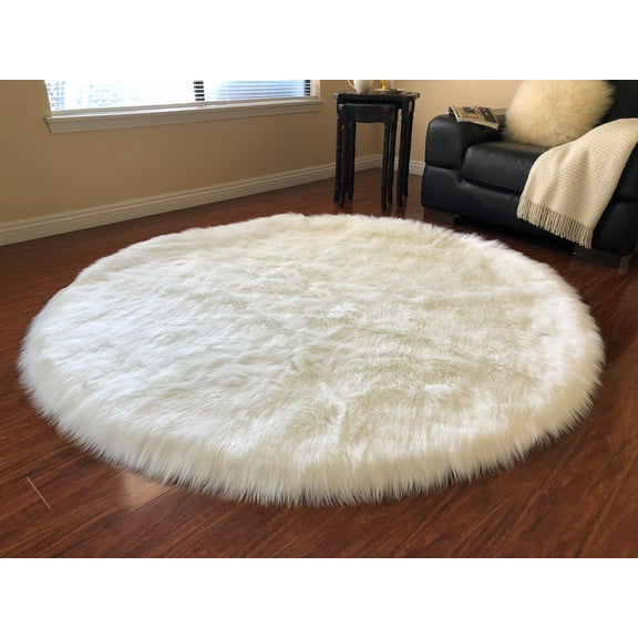 Soho Luxurious Faux Sheepskin Round Shape White Shag Area Rug