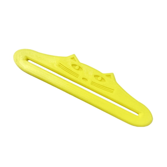 Ergonomic Pet Treat Squeezer Dishwasher Safe Design Dispenser For Feeding And Connecting With Your Cats