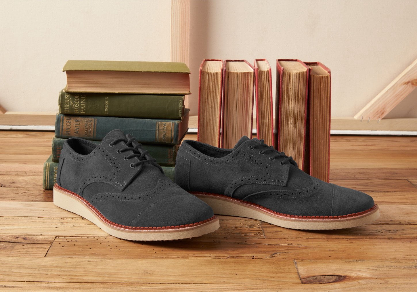 NWOT Gray Suede Oxfords Bobby Jones Suede Oxford main image 2