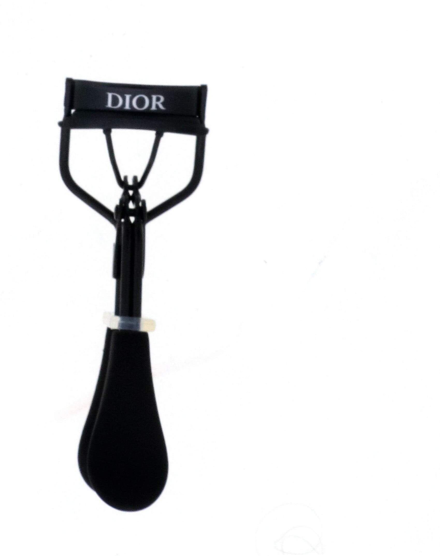 Dior BACKSTAGE EAYLASH CURLER Dior Backstage Eyelash Curler - Professional Quality Morocco | Ubuy