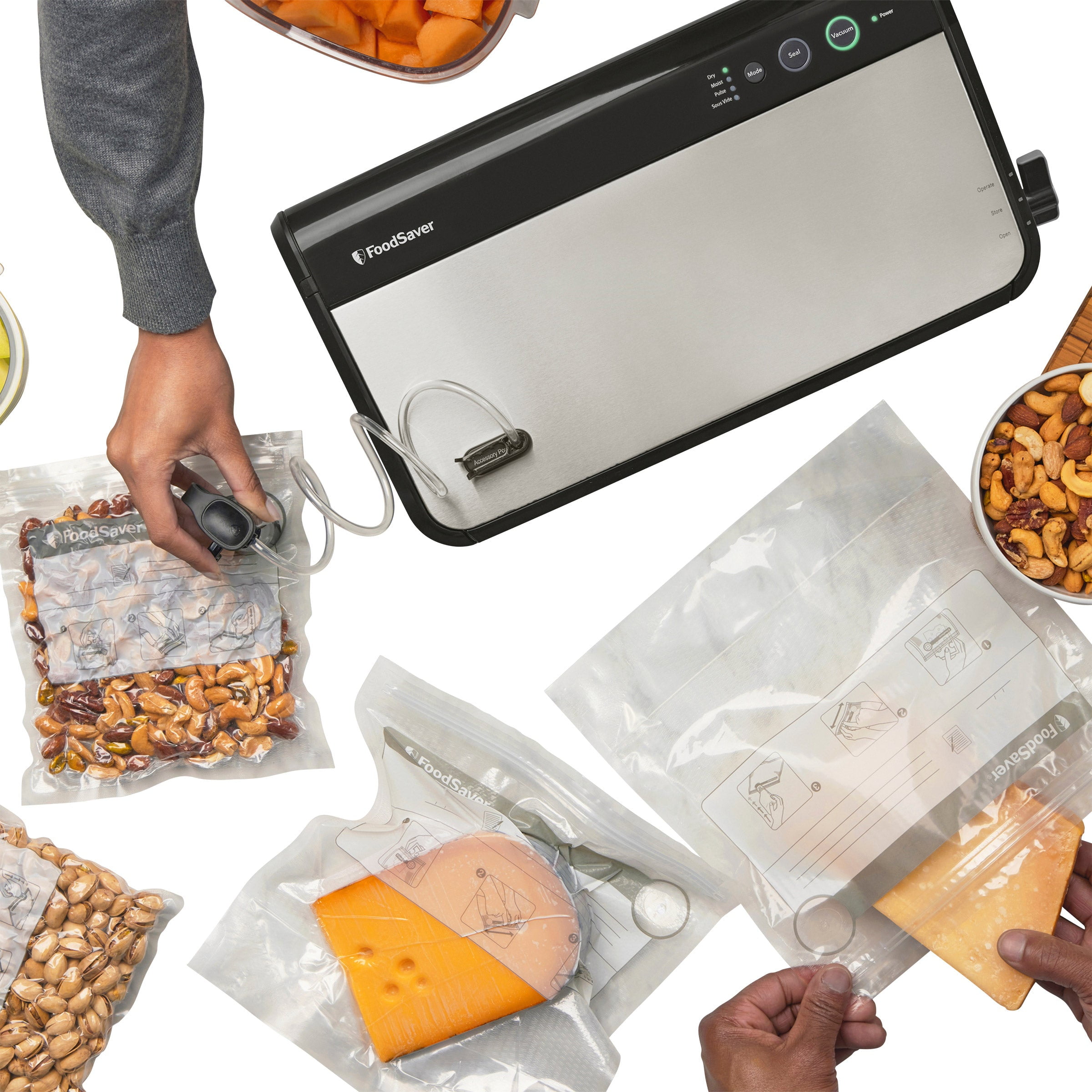 FoodSaver Vacuum Sealing System with Handheld Sealer Attachment