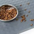 thumbnail image 4 of Tapis en Silicone pour Chien Résistant aux Déversements Carrés, Facile à Nettoyer, 4 of 5