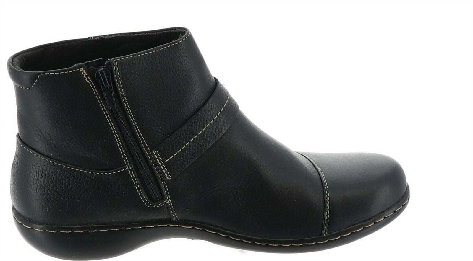 clarks ashland pine ankle bootie