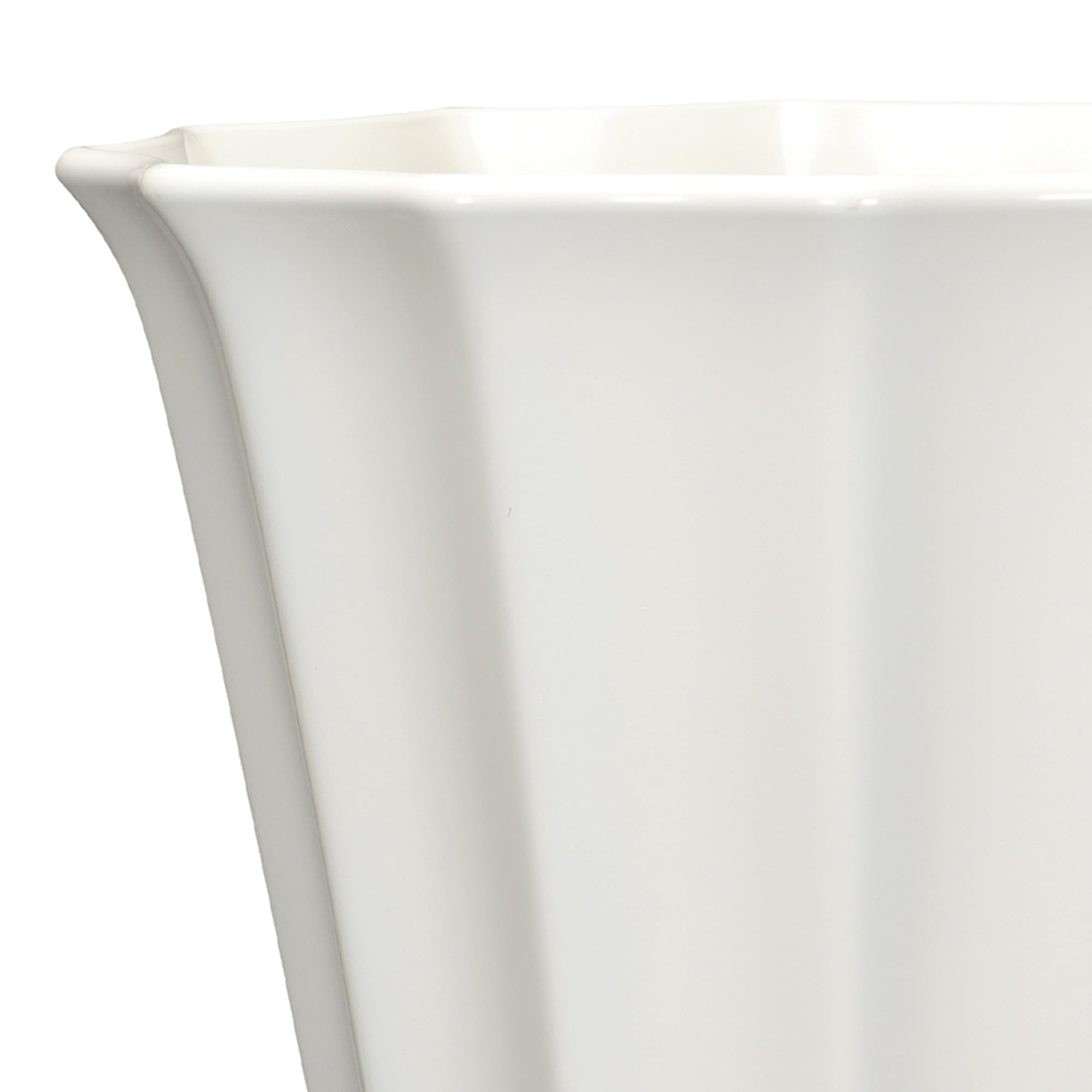 Mainstays Charlotte 16" x 16" x 17.5" Tall Round Vanilla Dream 100% Recycled Resin Planter Urn