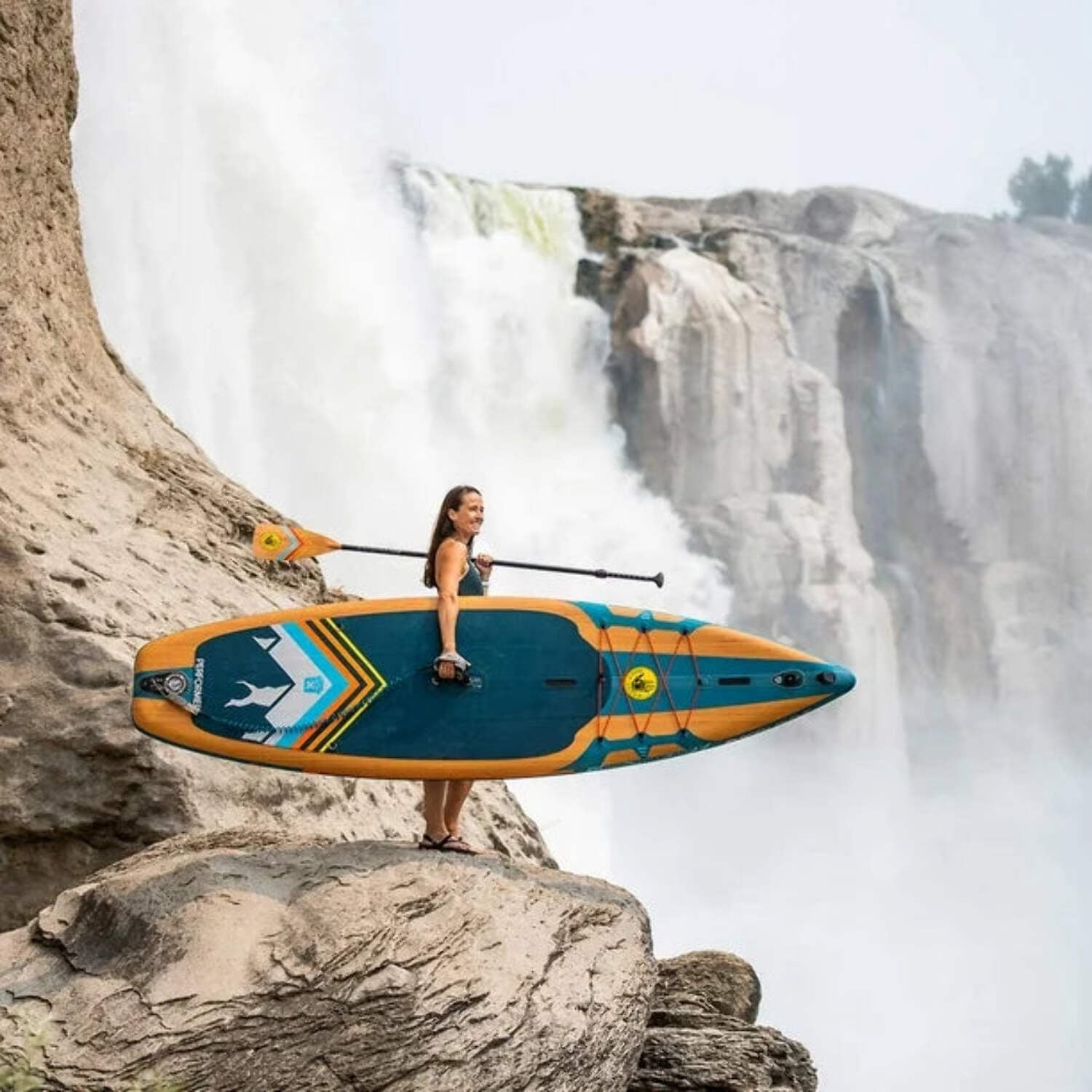 Body Glove Performer 11' Inflatable Stand Up Paddle Board Package