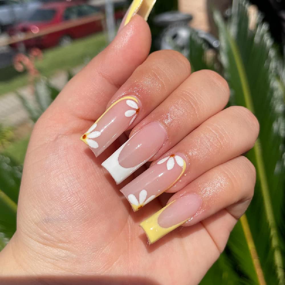 Yellow White Flower Press on Nails Long Summer Cute Nails Design Glue on  Nails Ballerina Fake Nails with Glue for Women Nail Art Decoration,24 PCS  Acrylic Nails 