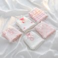 thumbnail image 1 of Ropa interior de cintura media y cadera de algodón puro con estampado de fresas dulces para mujer, 1 of 6