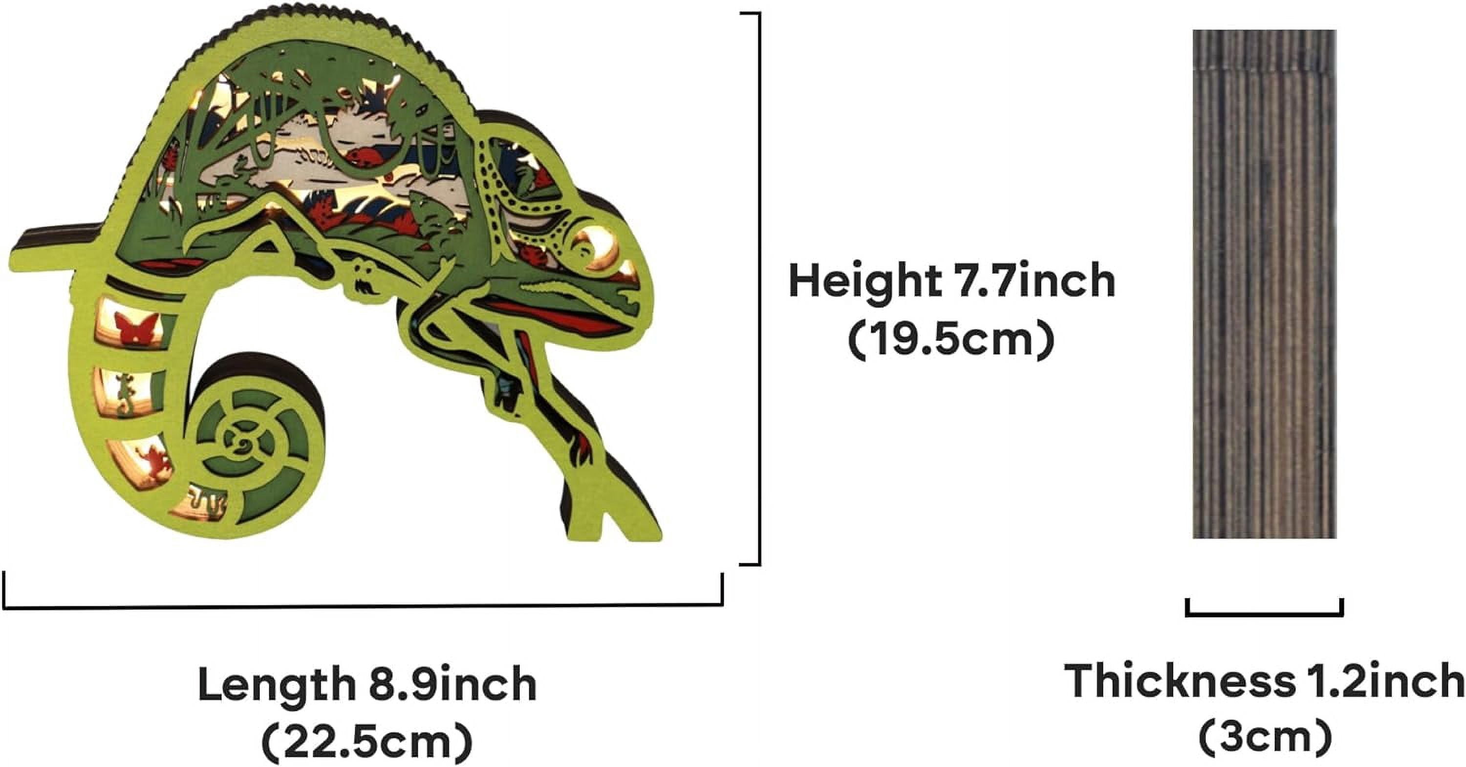 3D Wooden Animals Carving LED Night Light, Chameleon Decor Wood Carved Lamp Cabin Statues Wall Hanging Figurine Forest Sculpture Silhouette Ornament for Living Room Bedroom Office for Birthday Gift