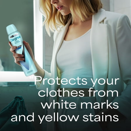 Degree UltraClear Black+White Antiperspirant Deodorant Dry Spray Anti-White Marks and Yellow Stains Pure Clean Antiperspirant for Women, 3.8 oz