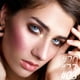 thumbnail image 4 of Set de iluminadores de rubor en crema Falocutus Contour Stick, 3 unidades, 4 of 8