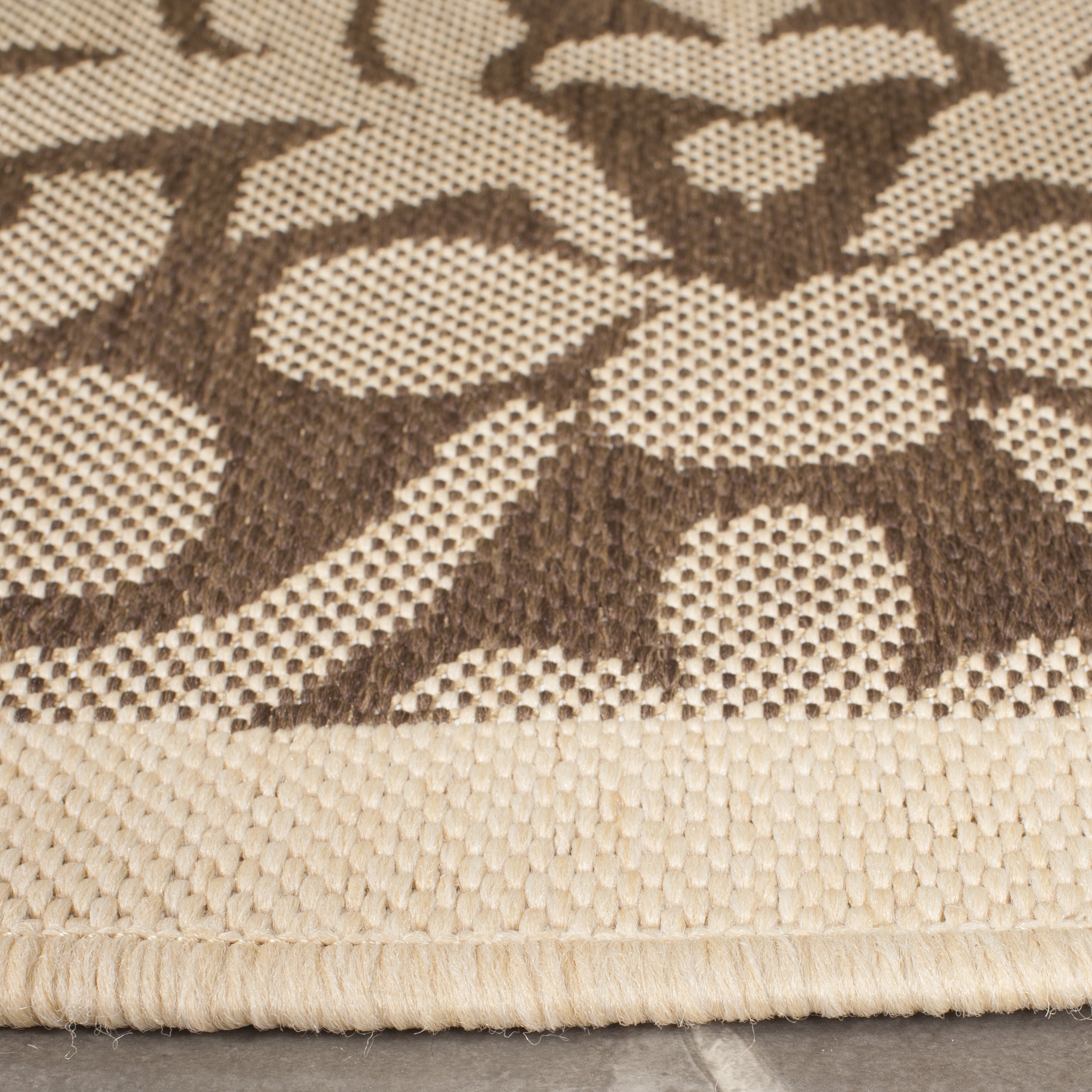 Safavieh Courtyard Jessie Damask Indoor/Outdoor Area Rug, Brown/Natural, 6'7" x 6'7" Round
