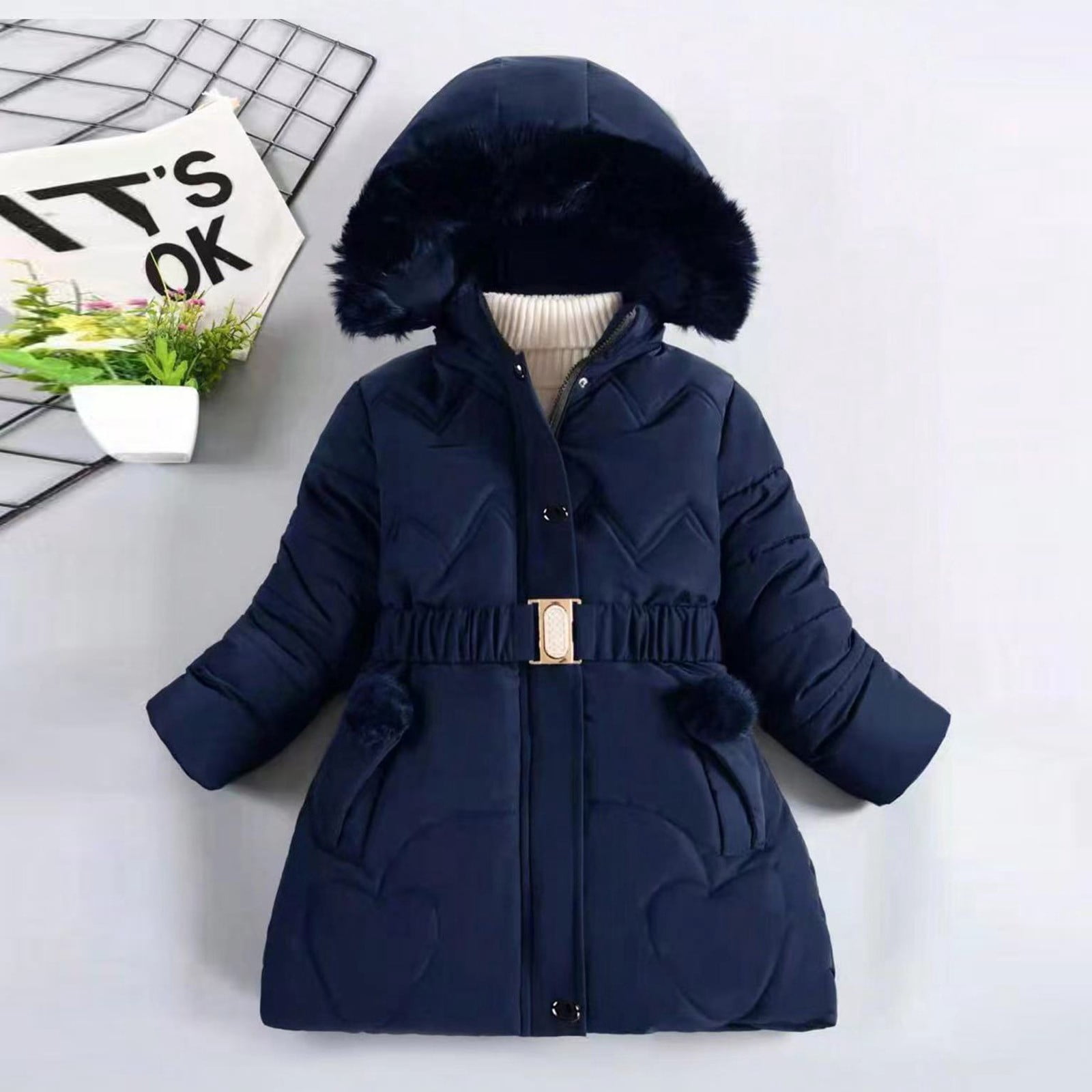 Gubotare Girls Winter Jackets Girls Winter Coat Packable Lightweight Hooded Puffer Jacket Size 6-7 (Navy,6-7 Years)