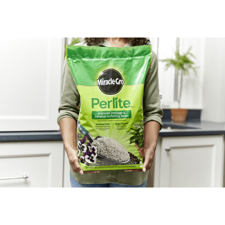 Miracle-Gro Perlite, 8 qt., Improves Drainage and Aeration in Potting Mixes  