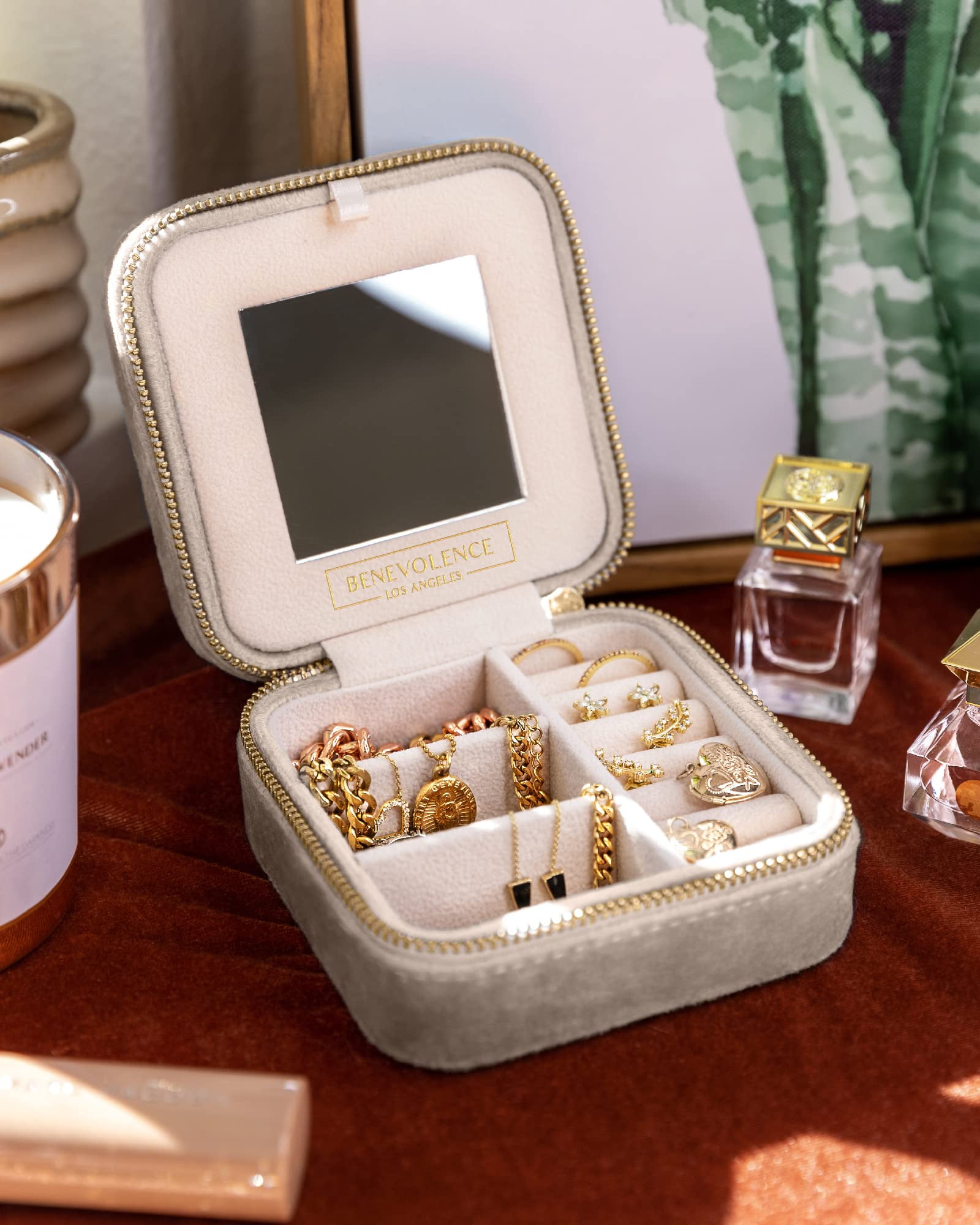 Benevolence LA Plush Velvet Square Travel Jewelry Box with