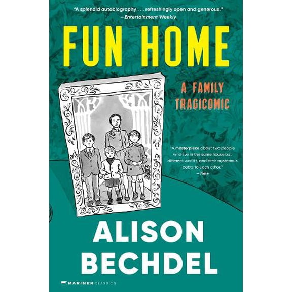 Pre-Owned Fun Home: A Family Tragicomic by Alison Bechdel (Paperback)