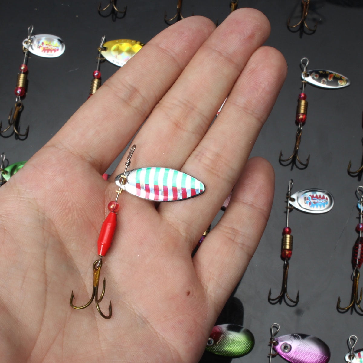 30Pcs Colorful Fishing Lures Spinner Trout Spoon Baits Crankbait Hook