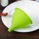thumbnail image 3 of Juego de embudos de cocina Embudo para enlatar Embudo de silicona Embudo para alimentos Embudo de boca ancha para frascos Embudo plegable para mermeladas y especias Embudo para polvos, 3 of 5