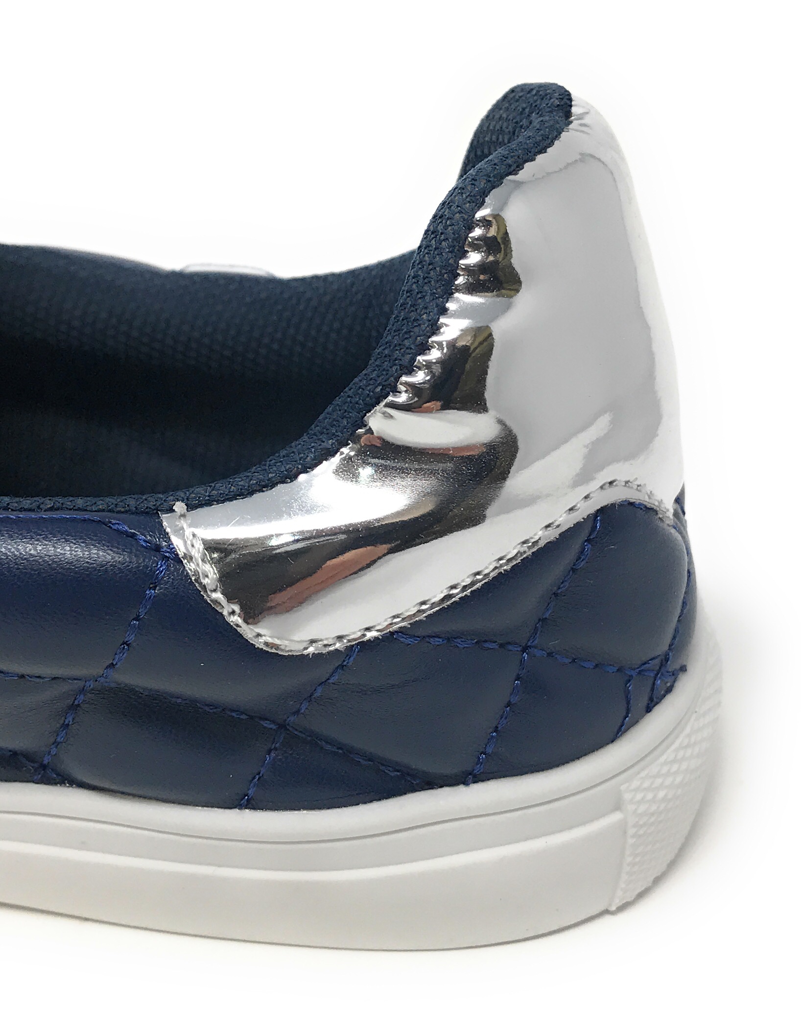 Forever Young Women's Quilted Sneakers