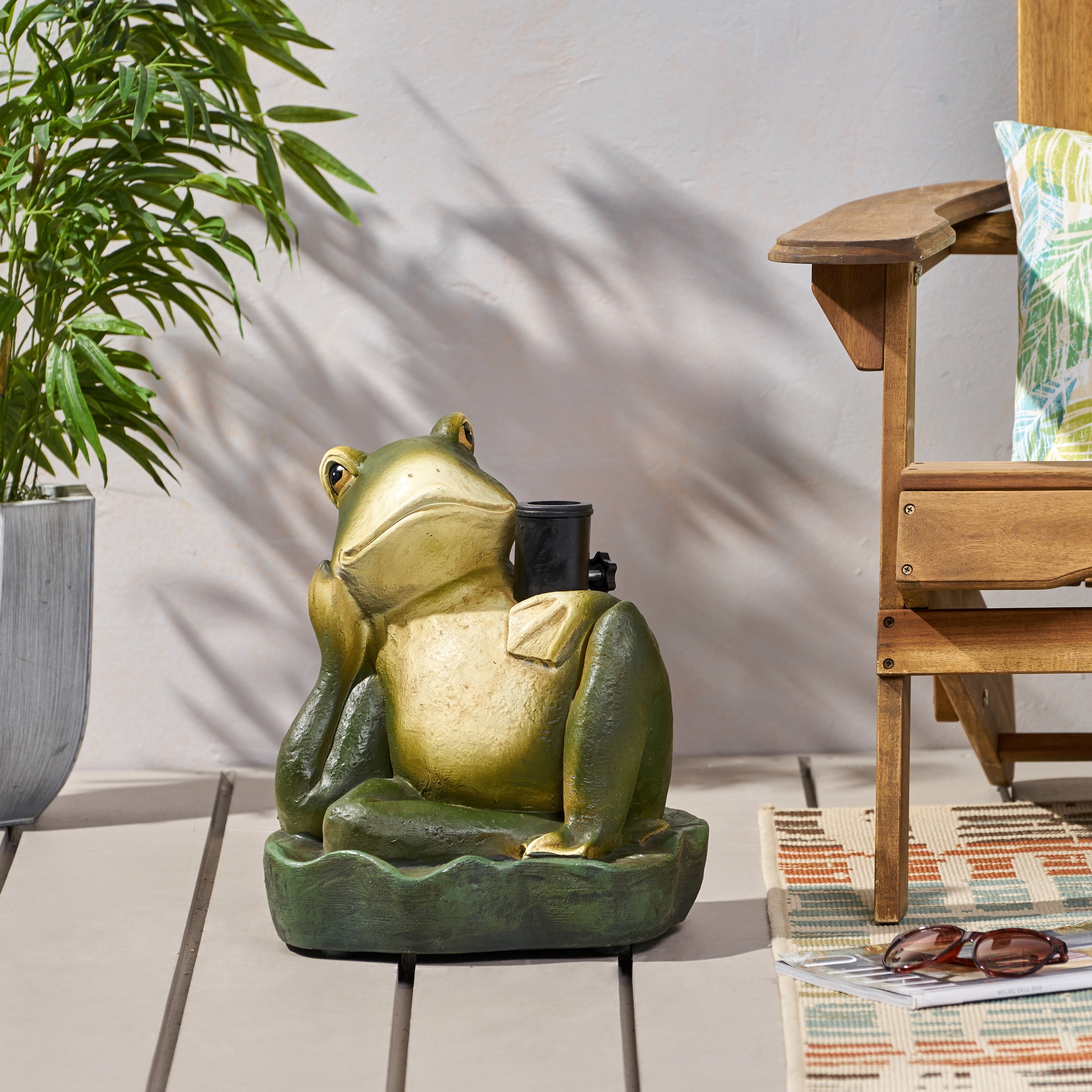 Ziggy Outdoor Frog Umbrella Base, Green