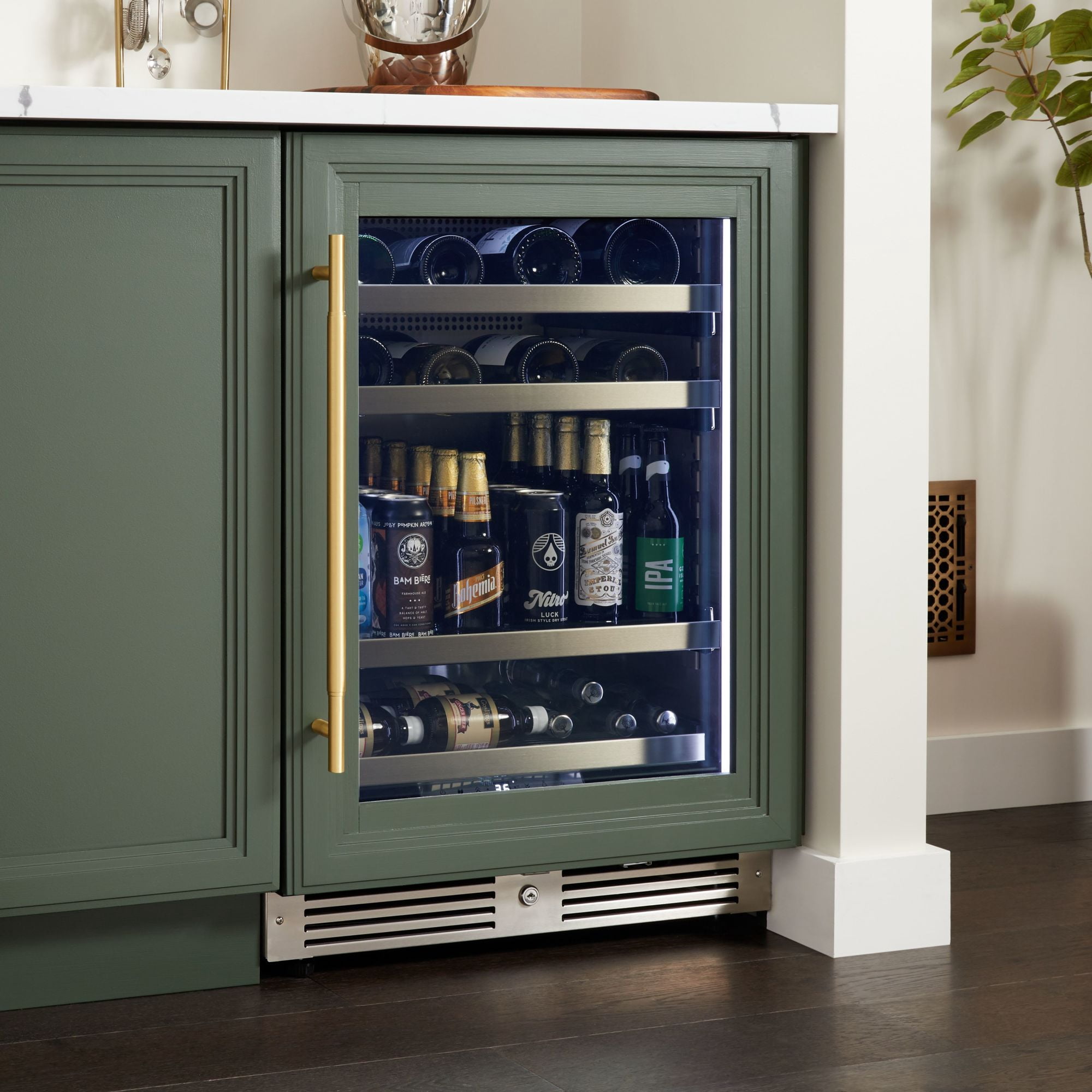 Landmark L3124ui1mgrh 24" Wide 16 Bottle And 70 Can Capacity Beverage Cooler - Stainless