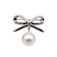 thumbnail image 1 of Women Brooch Bowknot Shape Anti-Rust Finish Shawl Clip with Faux Pearl Rhinestones Inlaid Sweaters Scarves Jackets Decorative Anti-exposure Pin, 1 of 8