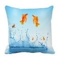 thumbnail image 1 of EREHome Poisson Rouge Saute hors de l'Eau Housse de Coussin 16x16 Pouces, 1 of 1