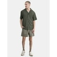 thumbnail image 4 of No Boundaries Men's & Big Men's Eyelet Short Sleeve Button Up Shirt, Sizes XS-3XL, 4 of 5