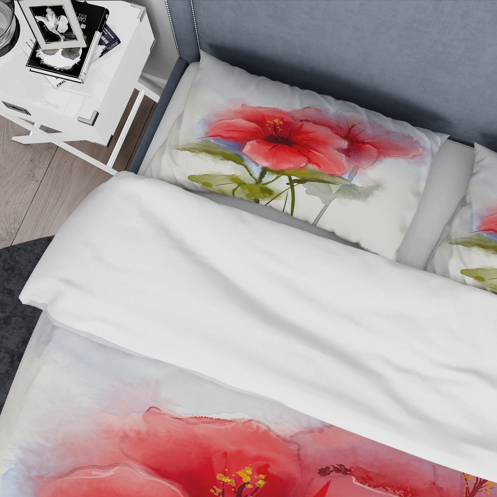 Designart 'Watercolor Painting Red Hibiscus Flower' Traditional Duvet Cover Set