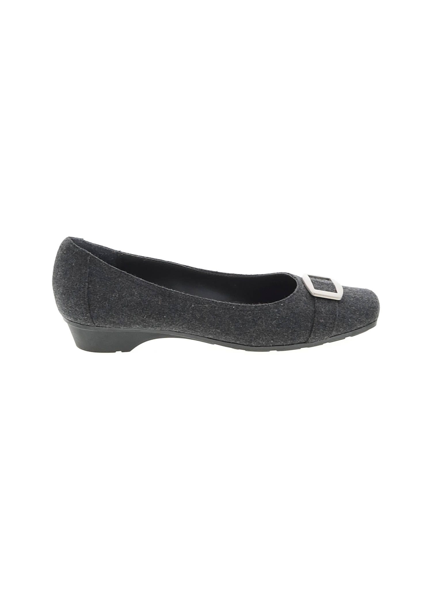 liz claiborne black flats