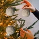 thumbnail image 3 of Decoraciones de Navidad Al Aire Libre 24x8x8cm / 9.44x3.15x3.15In Colgante de Bolas Colgantes Del Árbol de Navidad, 3 of 6