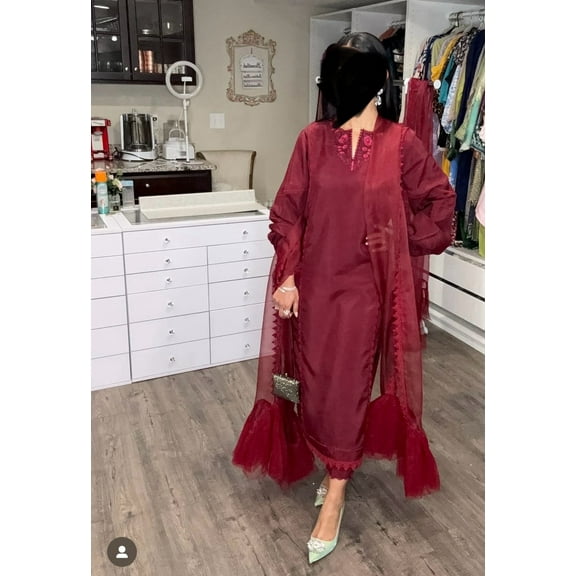 Pakistani Designer Deep Red 3 Pc Shirt Kameez Dupatta & Pants Small New Eid