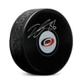 thumbnail image 1 of Teuvo Teravainen Rondelle de Hockey des Carolina Hurricanes Signifiée, 1 of 2